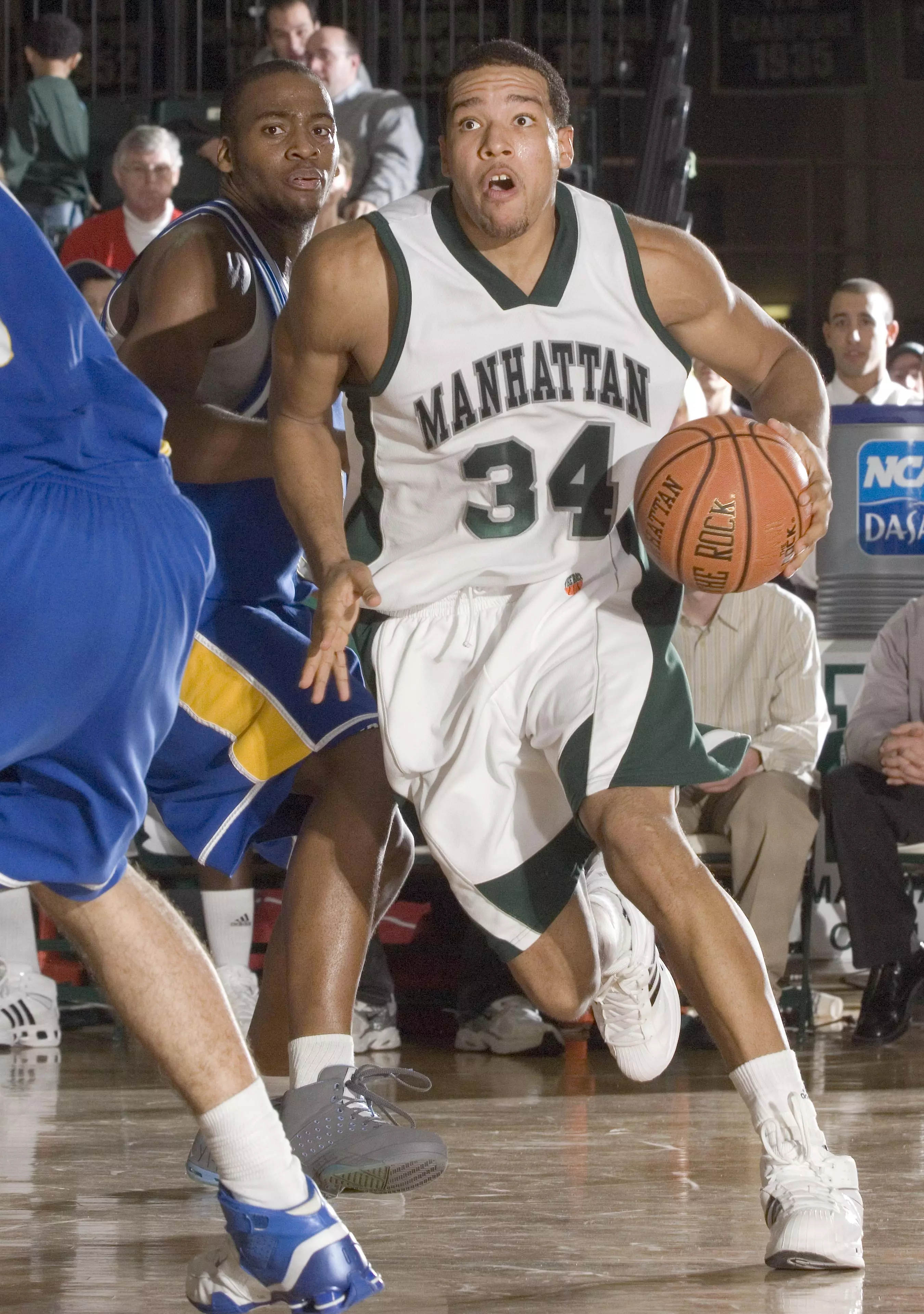 ARTURO DUBOIS CELEBRATES HIS BIRTHDAY BY LEADING MEN'S BASKETBALL TO A 58-54 WIN OVER FAIRFIELD