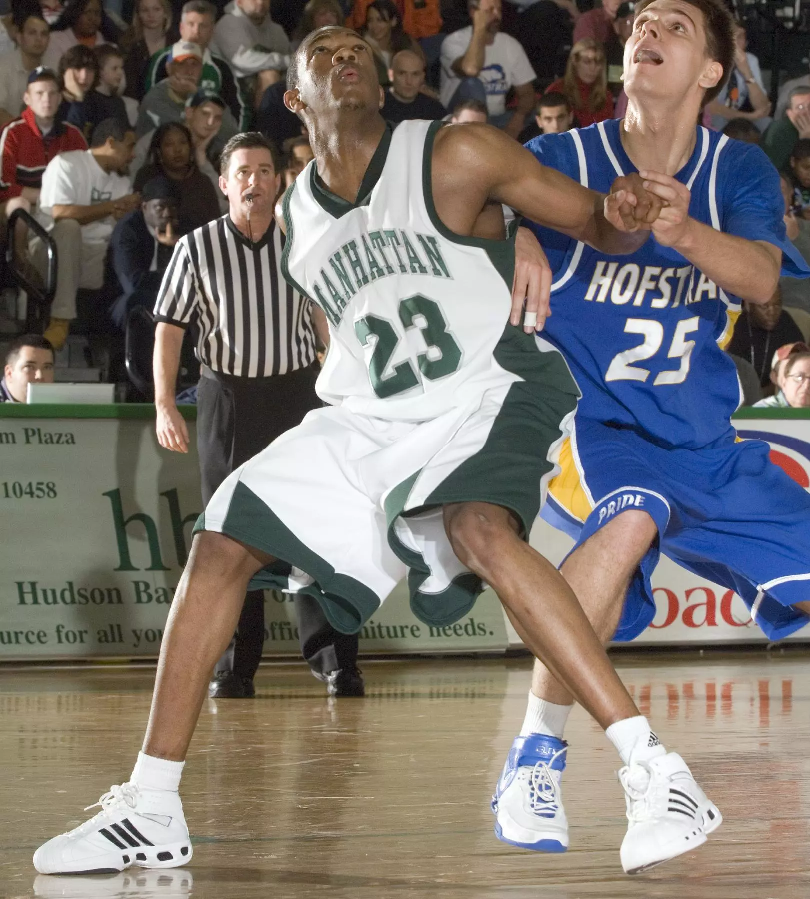 MEN'S BASKETBALL TO TRAVEL TO YPSILANTI TO BATTLE EASTERN MICHIGAN ON SATURDAY