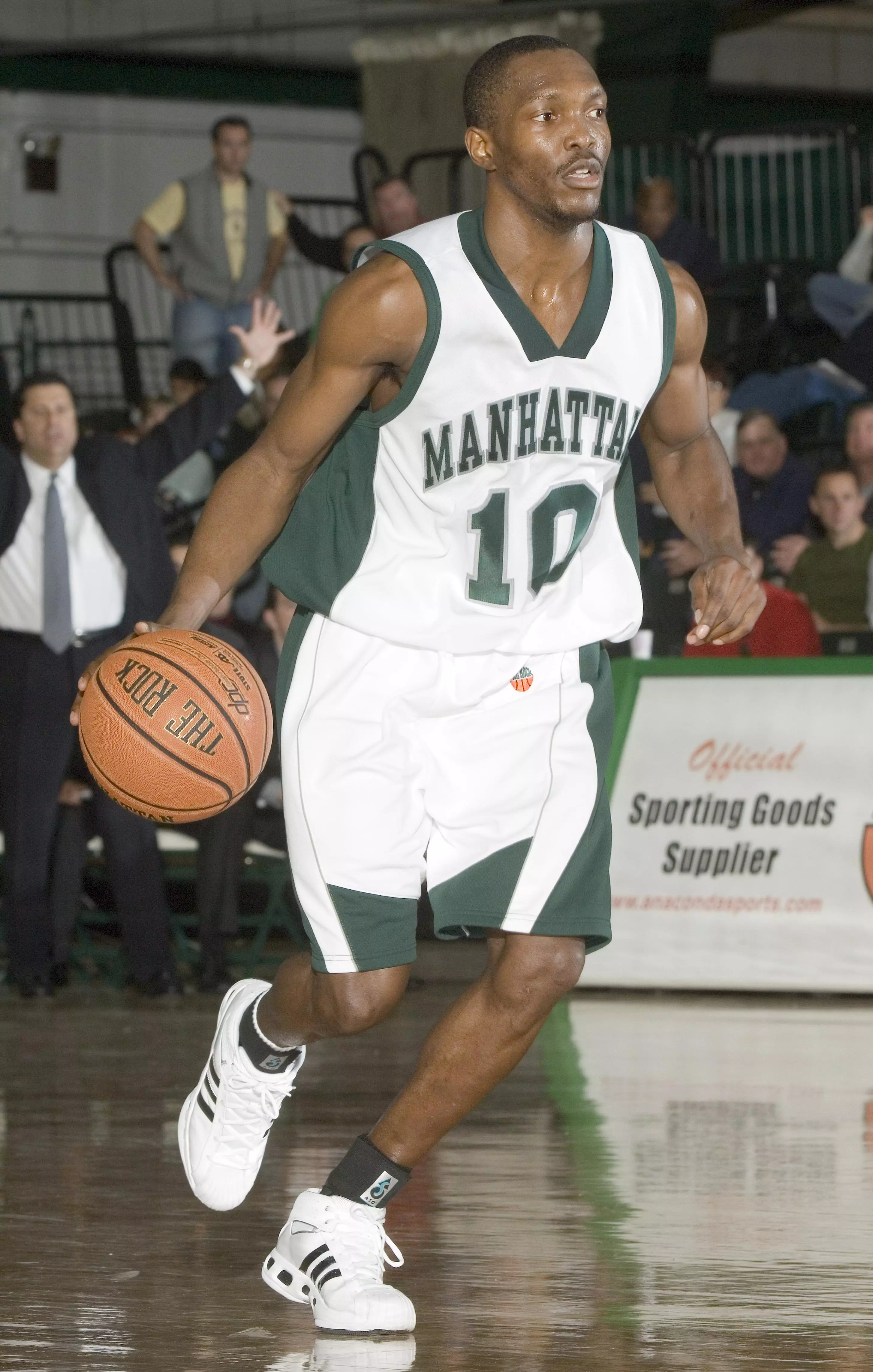 MEN'S BASKETBALL RETURNS TO MAAC PLAY, HOSTING FAIRFIELD ON SATURDAY