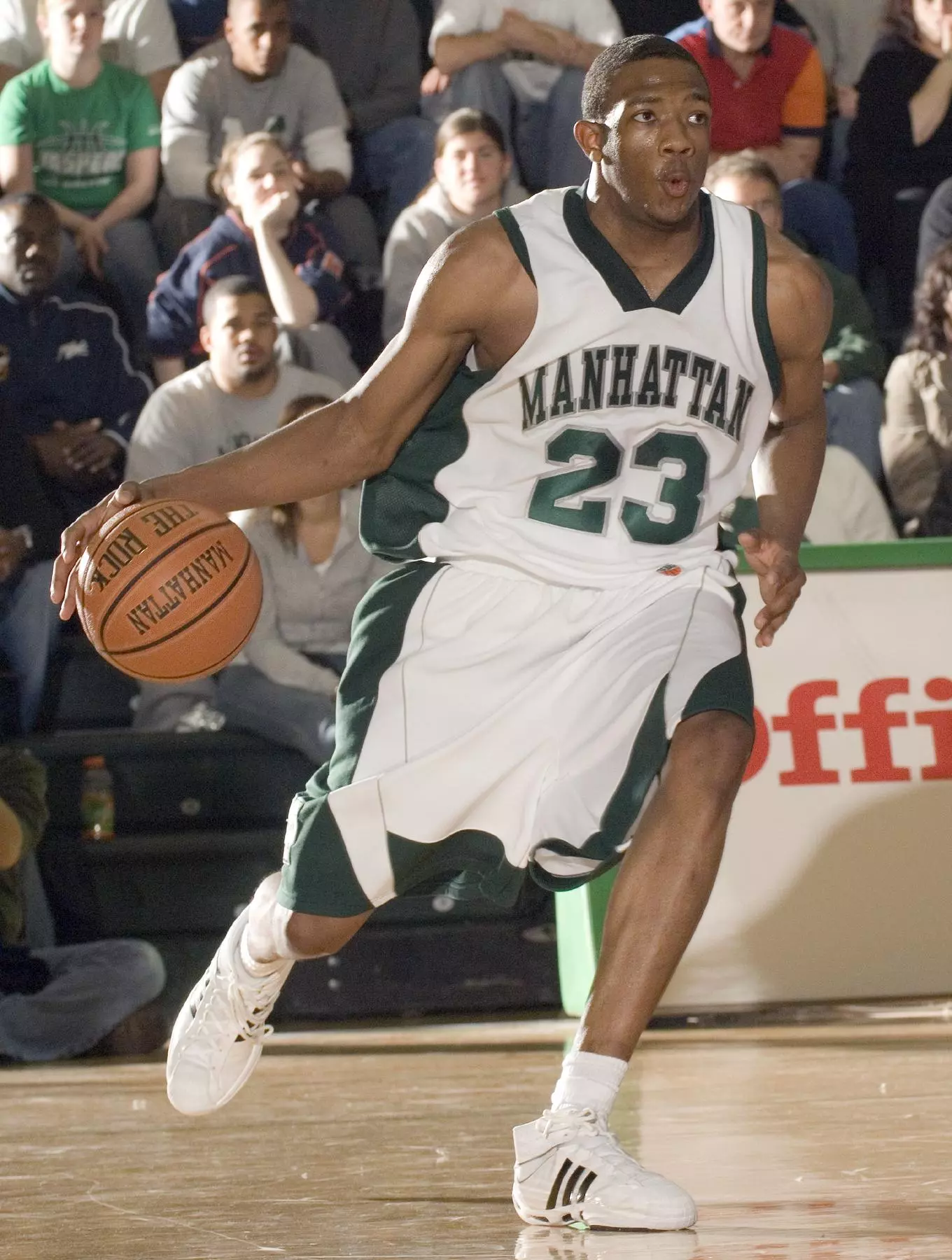 Han Propels Fairfield Past Manhattan; 83-71