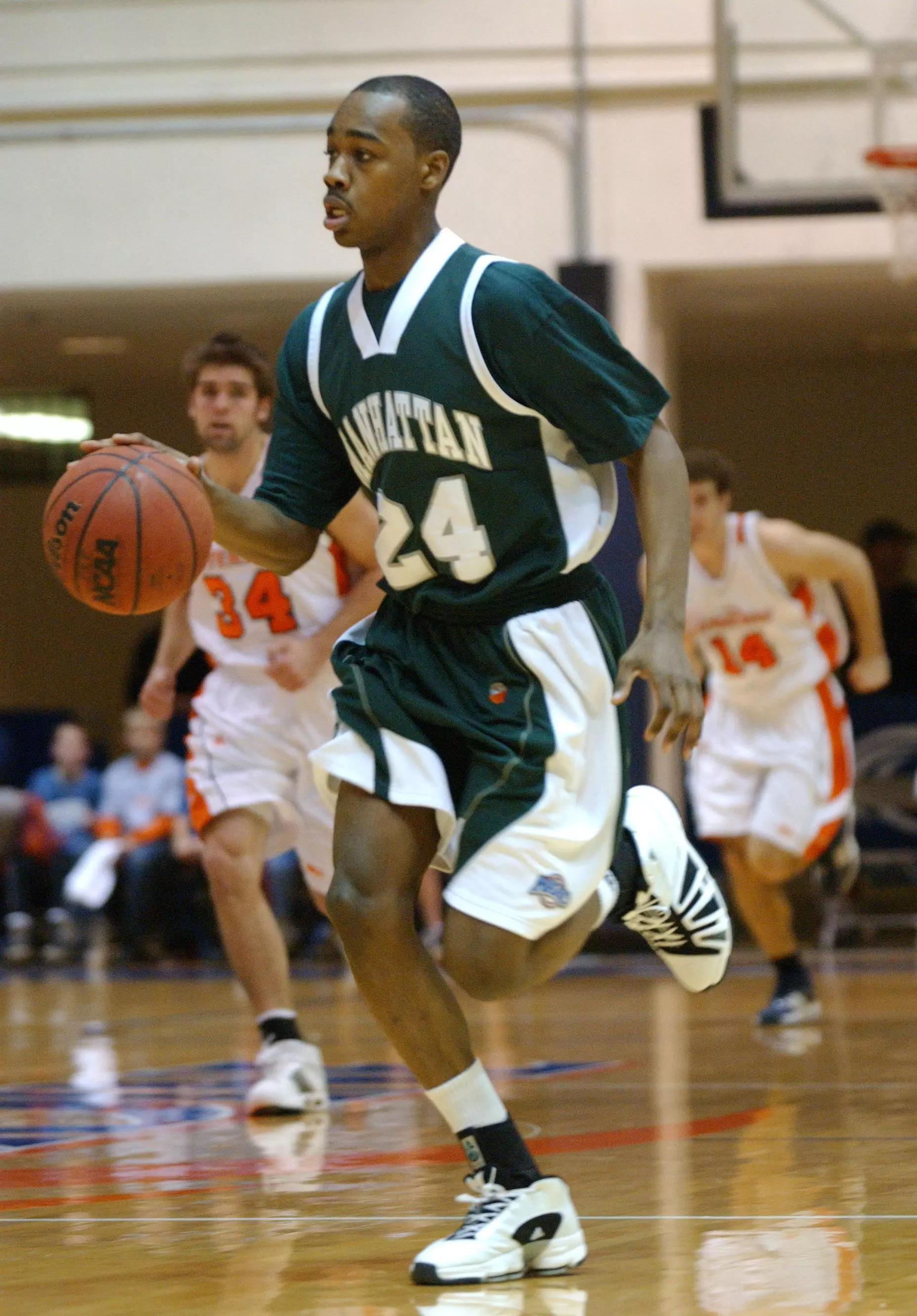 Manhattan Cruises Past Canisius; 97-87