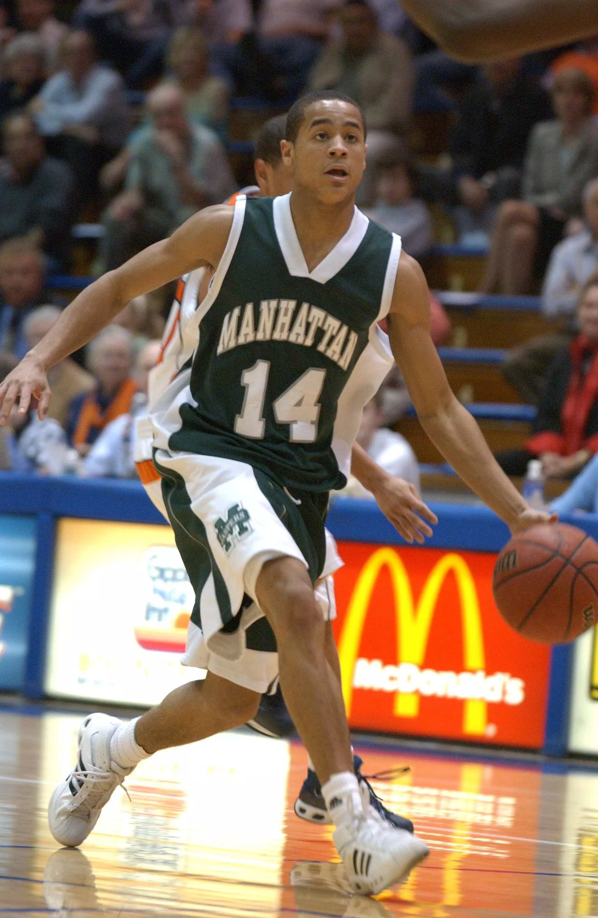 Peacocks Shoot Past Manhattan; 78-68