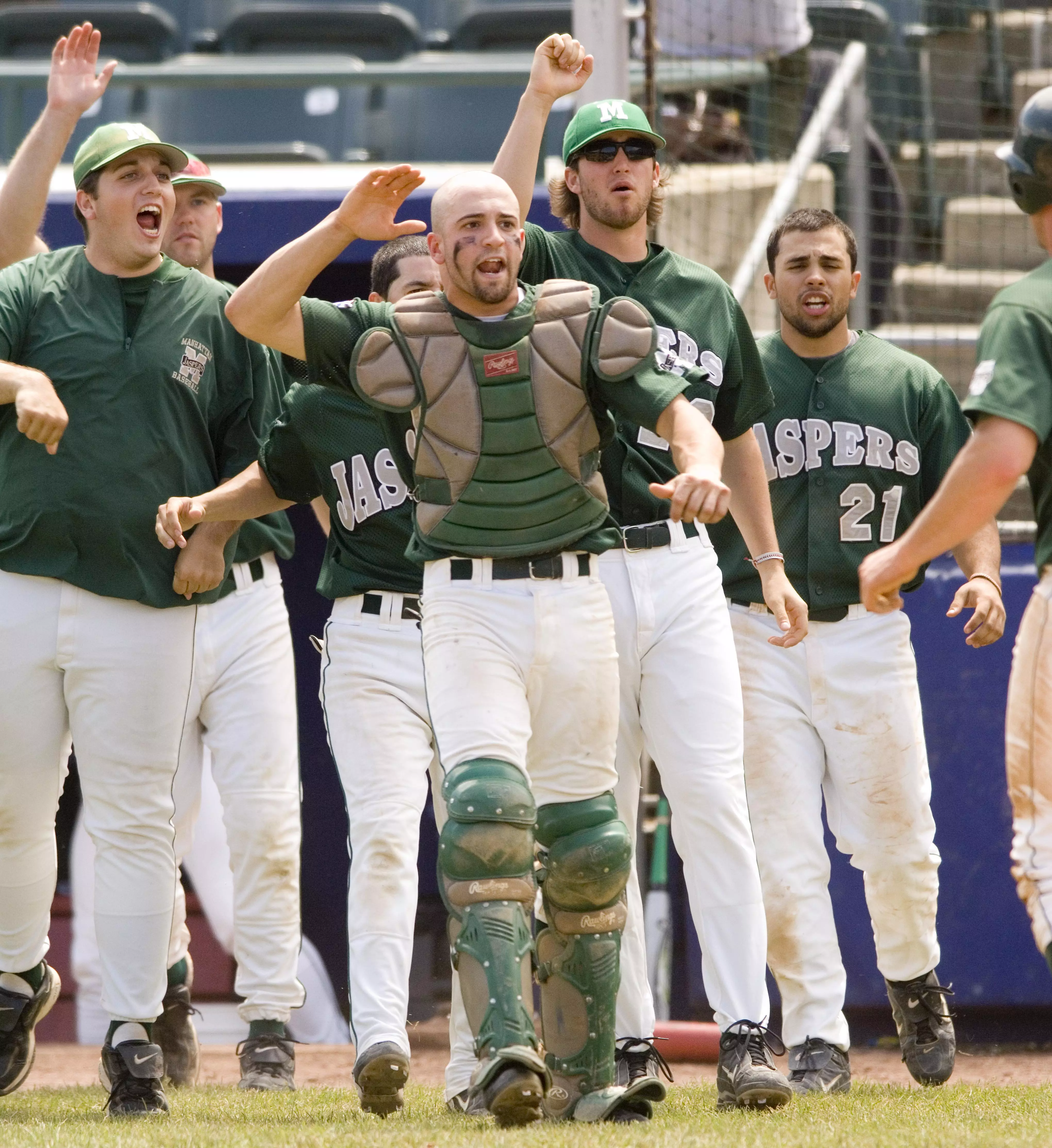Jaspers Cruise Past Virginia Commonwealth University; 18-10