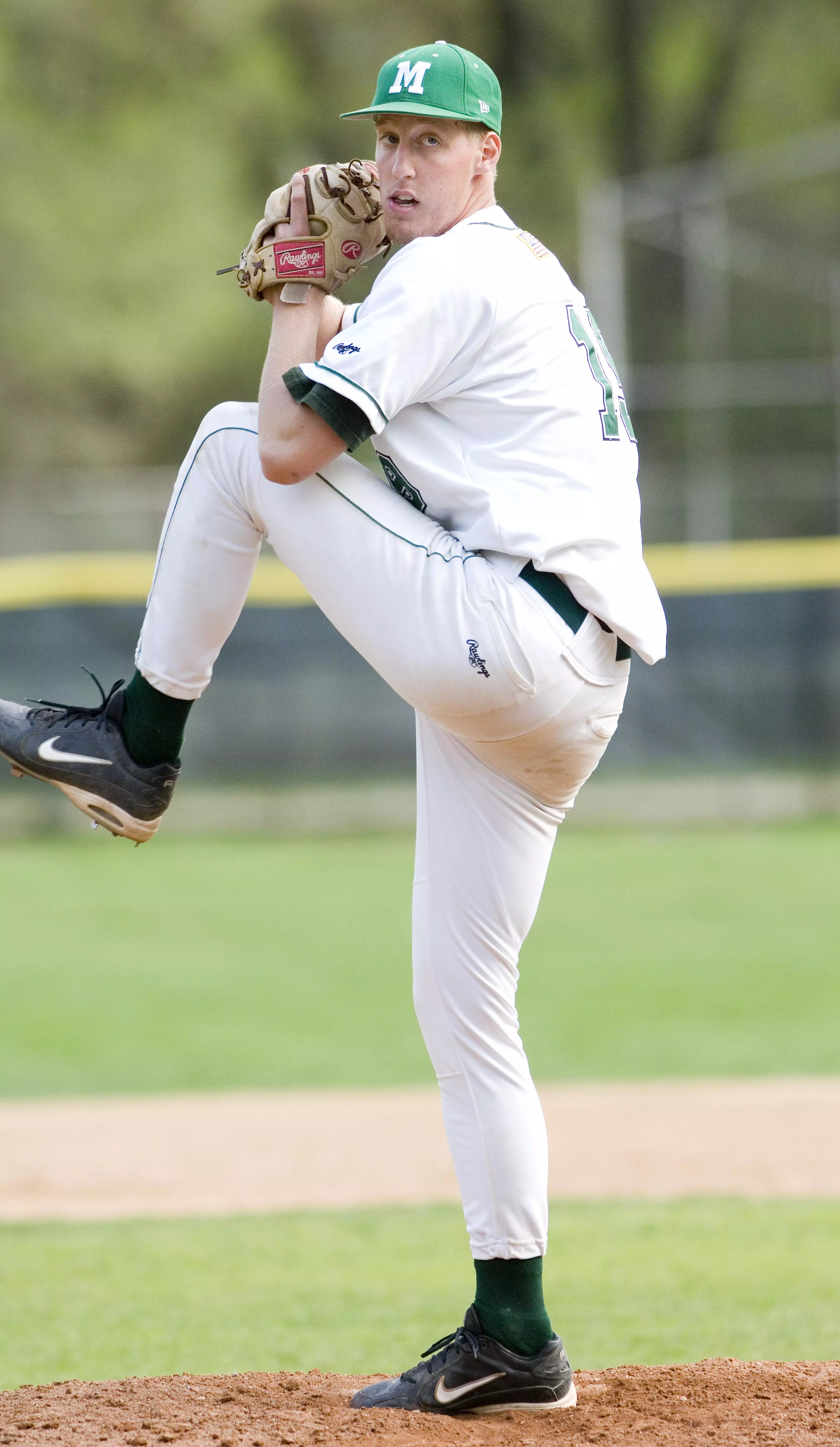 Charlotte Completes Sweep of Manhattan; 8-4