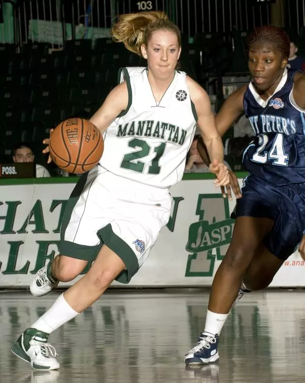 WOMEN'S BASKETBALL COMES UP SHORT AT NIAGARA, 69-62