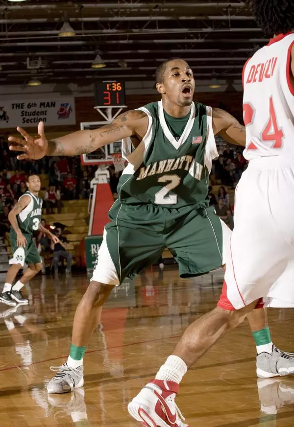 Fairfield Slips Past Manhattan; 66-61