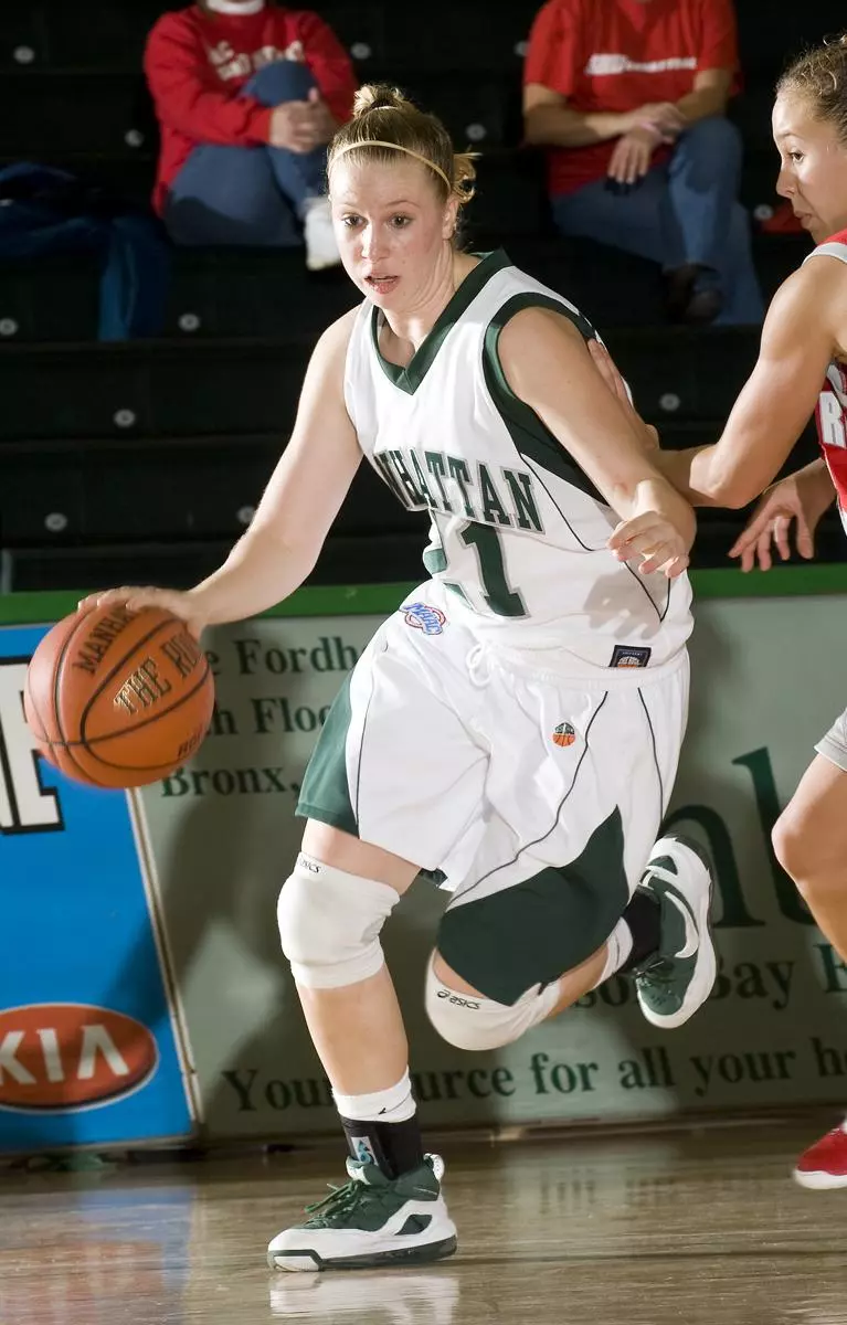 Late Comeback Falls Short In 51-47 Loss to Army
