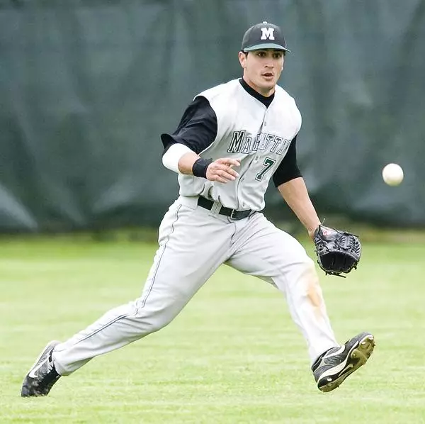 Jaspers Sweep Baseball Doubleheader at Saint Peter?s