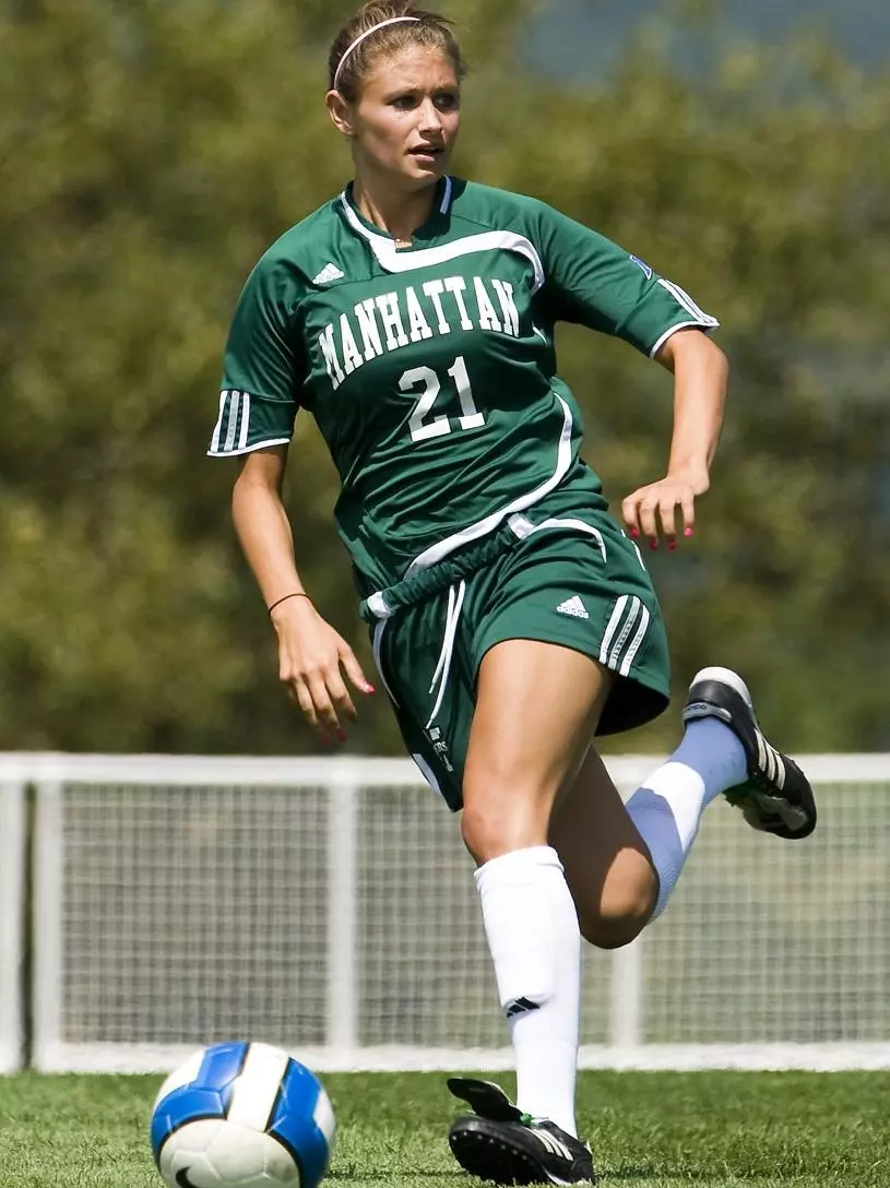 Lutz and Lavecchia Propel Lady Jaspers to First MAAC Victory