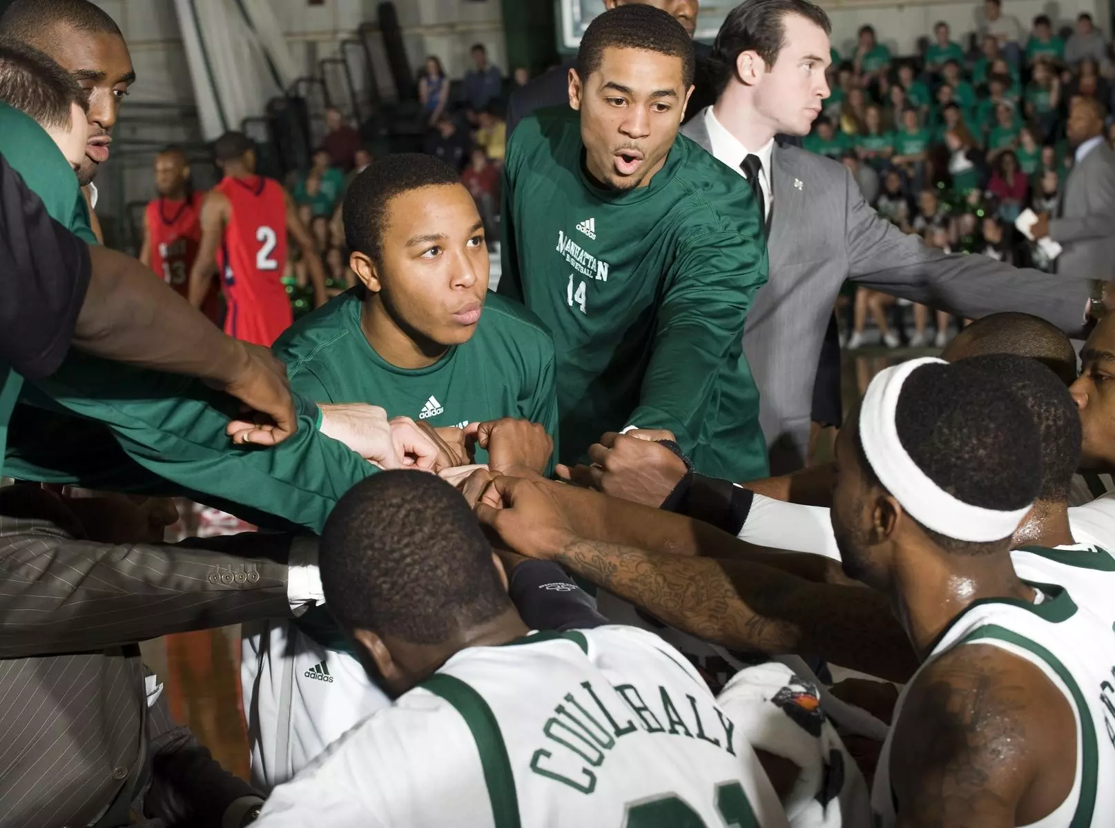 Jaspers Gear up for 102nd ?Battle of the Bronx?
