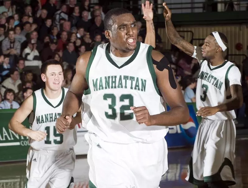 Jaspers Surge Past Saint Peter?s