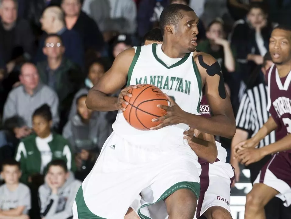 Jaspers Go Down Fighting on Senior Night