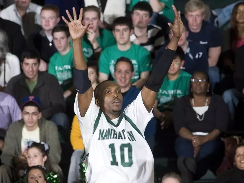 Jaspers fall at Hofstra in Poor Shooting Performance