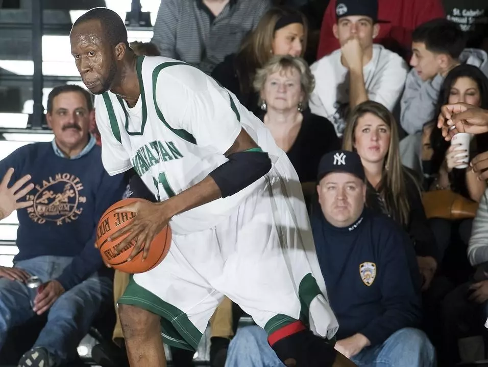 Jaspers Suffer Setback to Saints