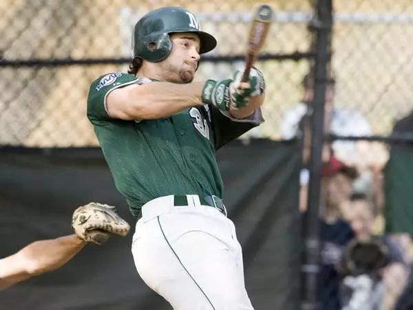Jaspers Take Down Rams in ?Battle of the Bronx?