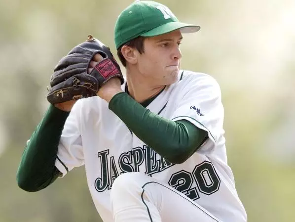 Jaspers Soar Past Blackbirds