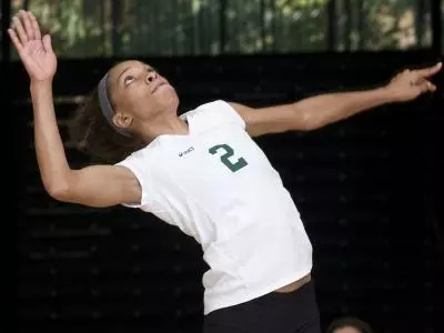 Stokes Slams 1,000th Kill as Lady Jaspers Top Saint Peter?s On Senior Day