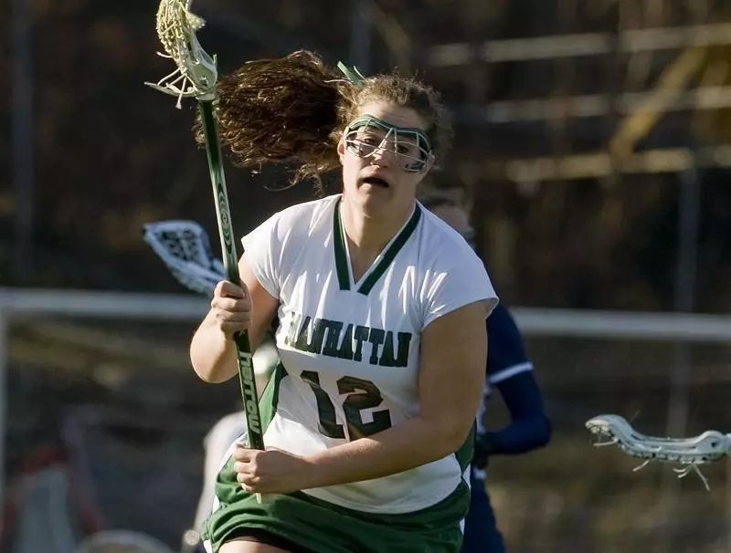 Fiorinelli Stops 19 In Home Opening Win