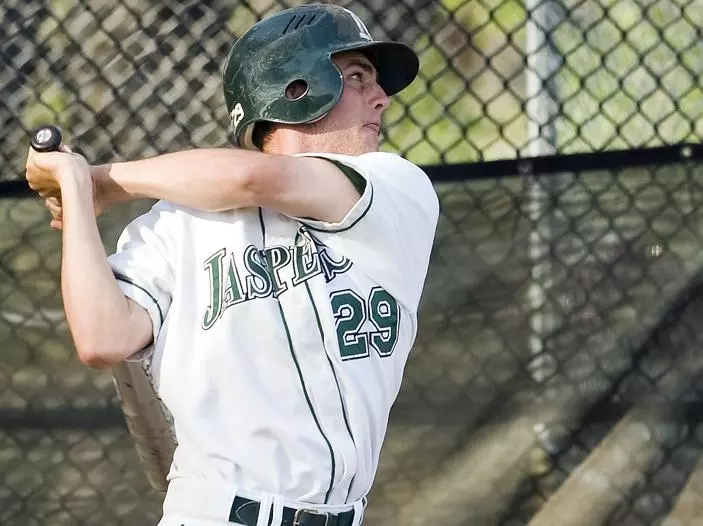 Jaspers Stay Perfect in MAAC with Victories over Fairfield