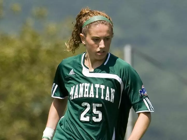Saints Upend Manhattan with Second Half Comeback
