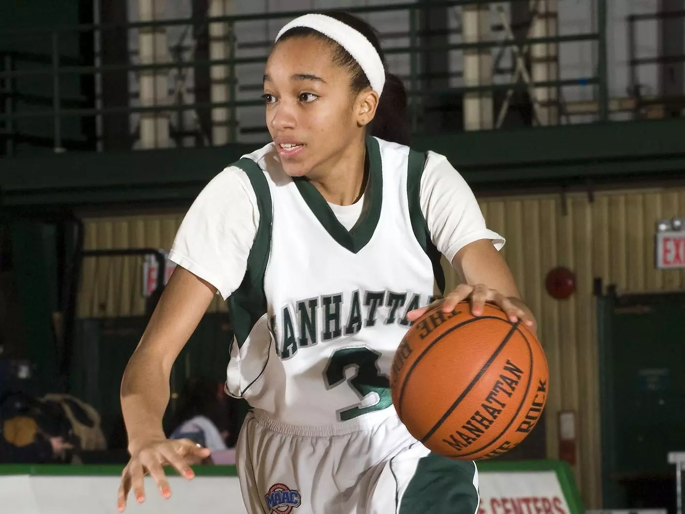 Lady Jaspers Rout St. Francis (NY) In Season Opener, 71-34