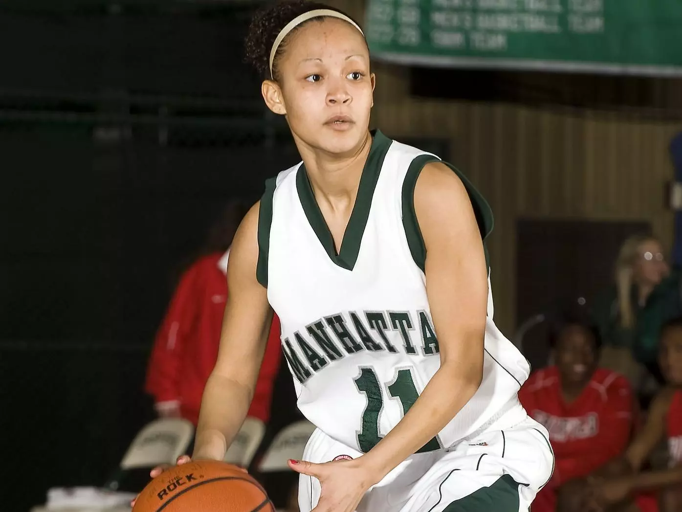 It's Lady Jaspers vs. Lady Hawks In a Sunday Matinee