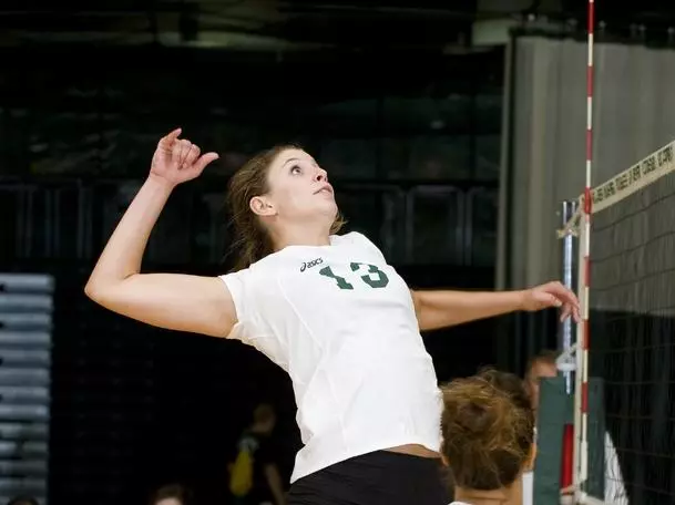 Manhattan Notches Two Victories at Bryant Invitational