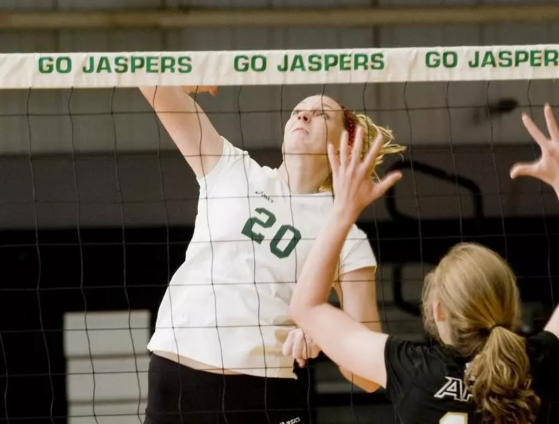 Lady Jaspers Cruise Past Central Connecticut State, 3-0