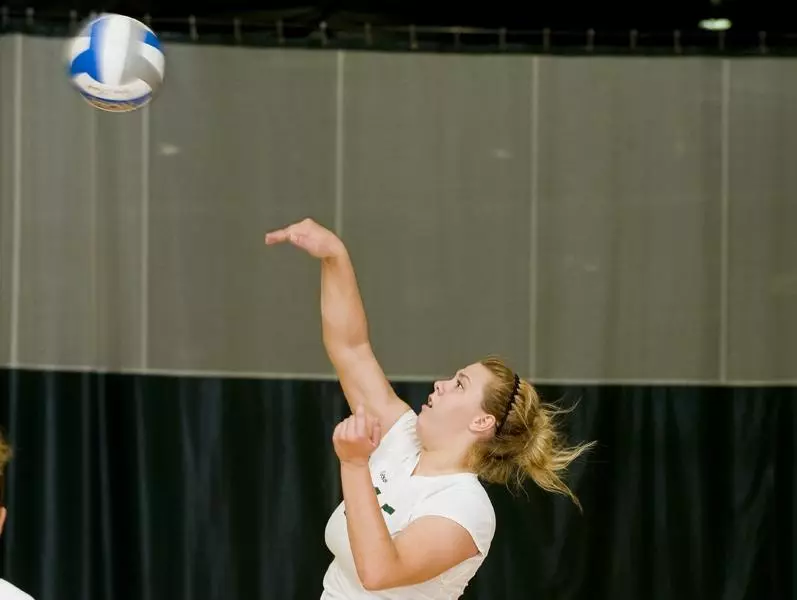 Fairfield Hitting Too Much For Manhattan