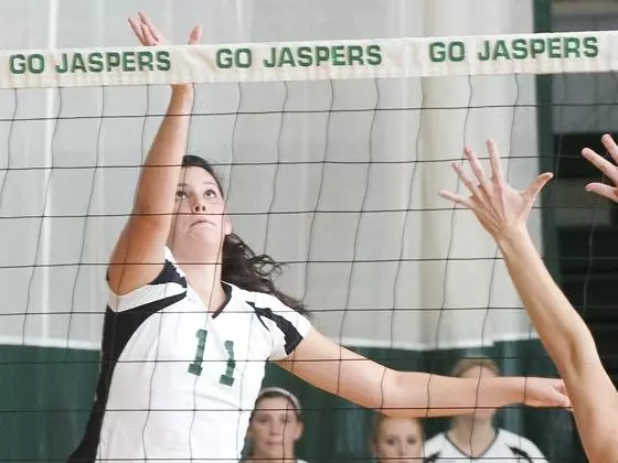 Manhattan Knocks Off Lafayette in Five Sets