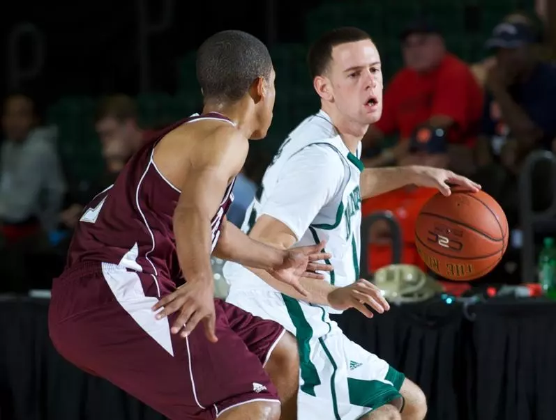 Jaspers Drop MAAC Opener