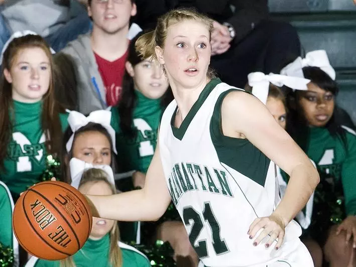 Lady Jaspers Win Fifth Straight, 54-42 Over Canisius