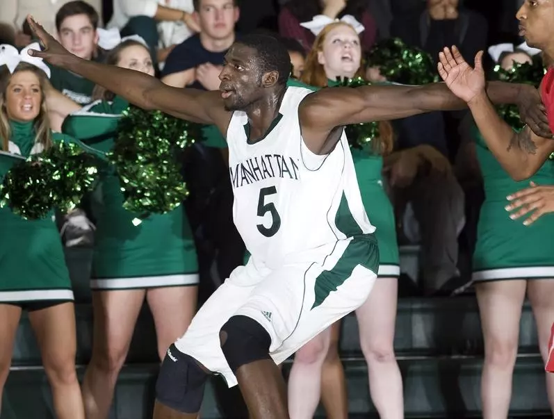 Jaspers Bounce Back with Win at Saint Peter?s
