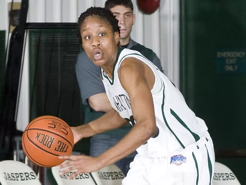 Jaspers Host Marist In National MAAC Game of the Week