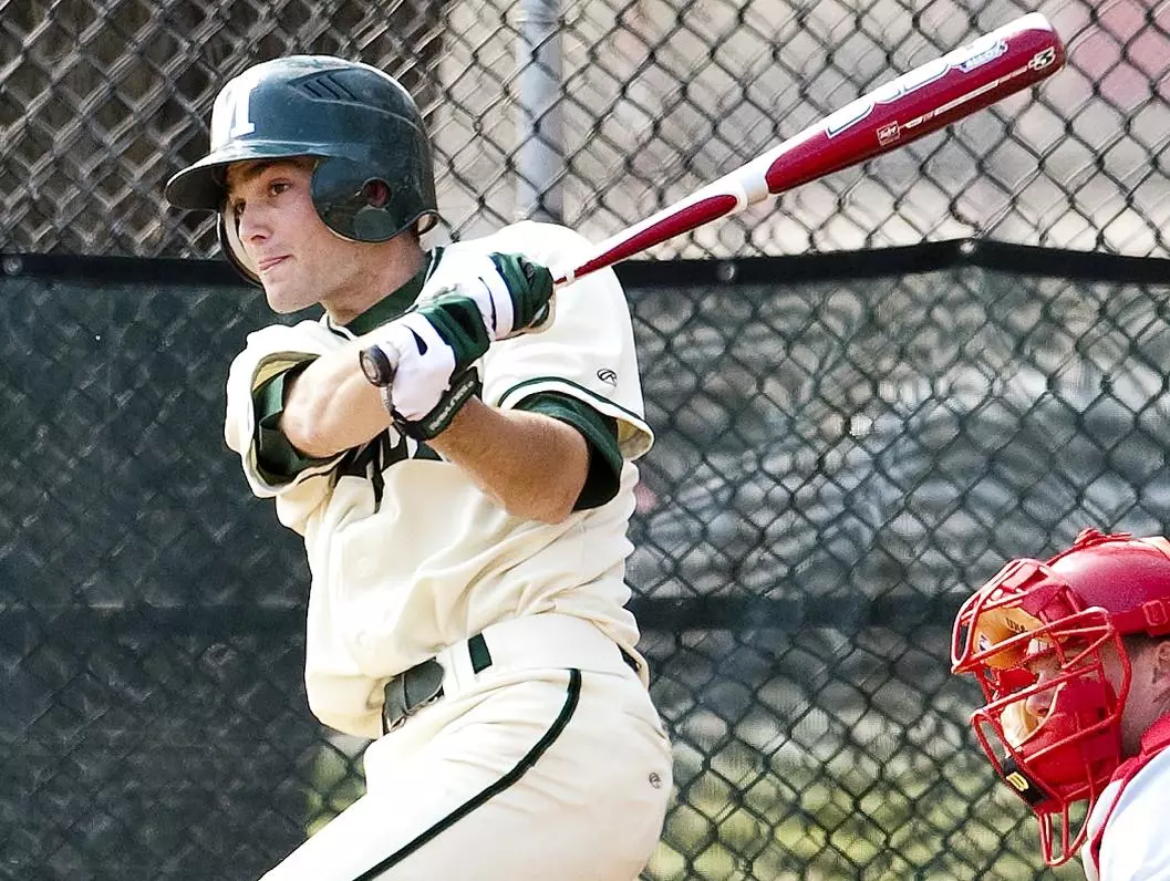 Big Fifth Inning Lifts Hofstra Past Manhattan