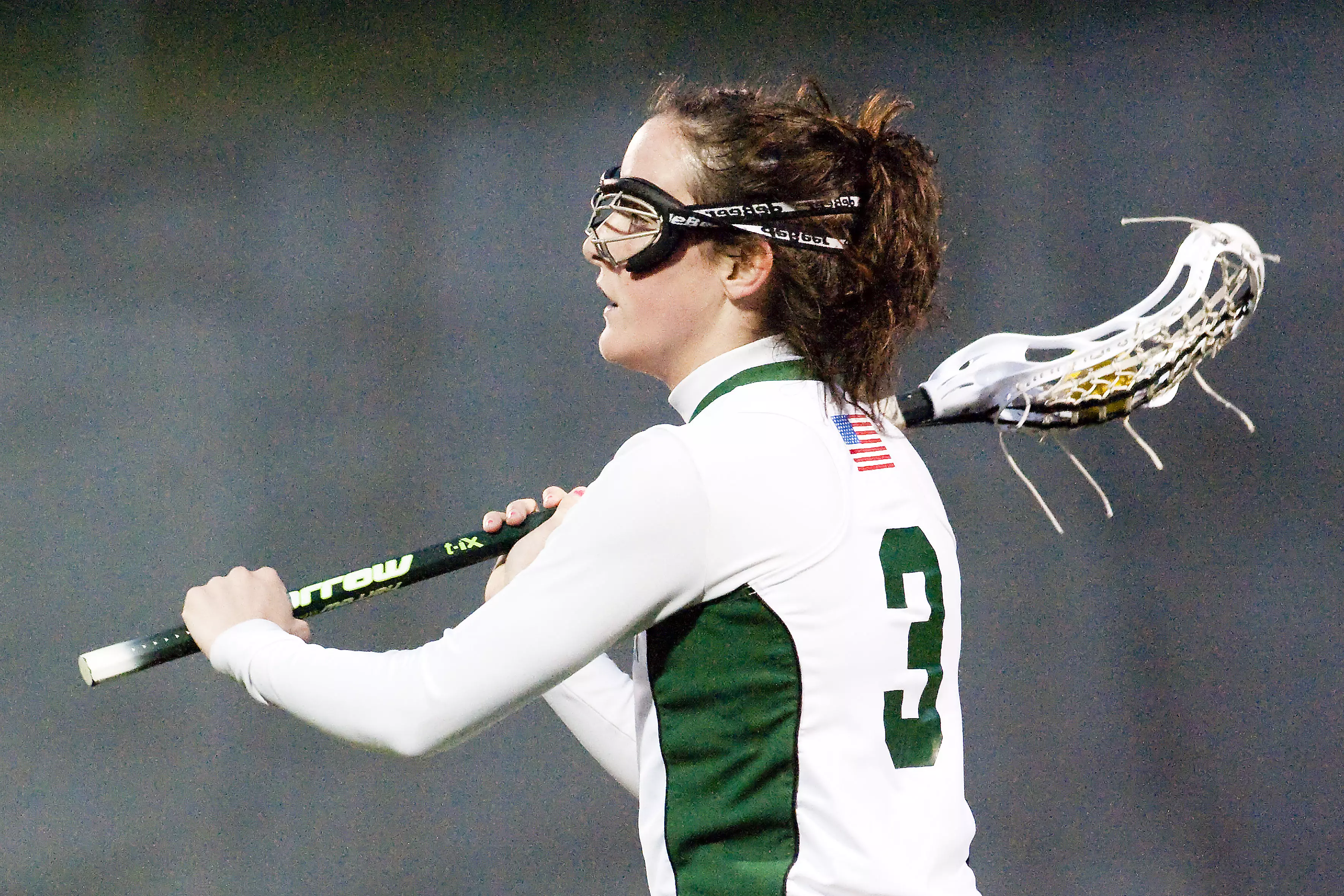 Manhattan Jaspers Drop 16-9 Decision to Wagner