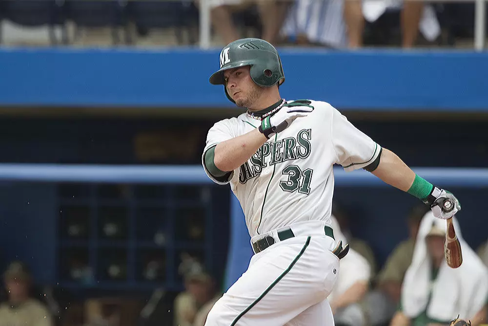 Baseball Falls in Series Finale at Saint Peter?s