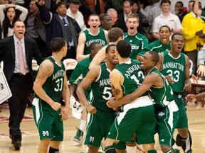 Manhattan Stuns Iona