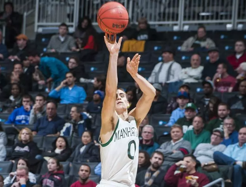 Manhattan Edged by South Carolina at Barclays Center