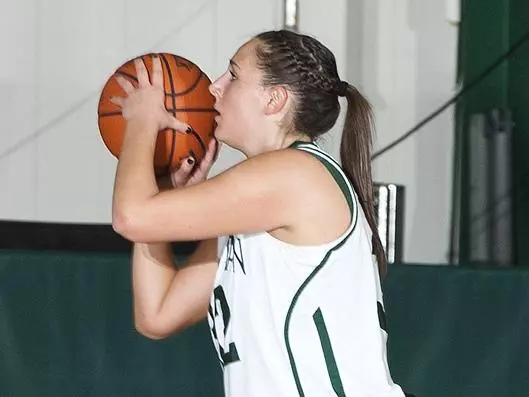 Hot-Shooting Jaspers Knock Off Saint Peter?s In MAAC Opener