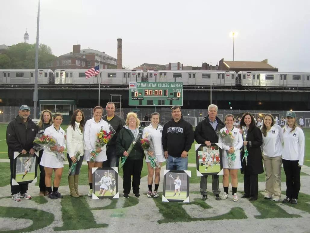 Senior Day Spoiled in 12-6 Loss to Iona