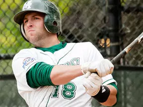 Jaspers Suffer First MAAC Loss, 7-5 at Niagara