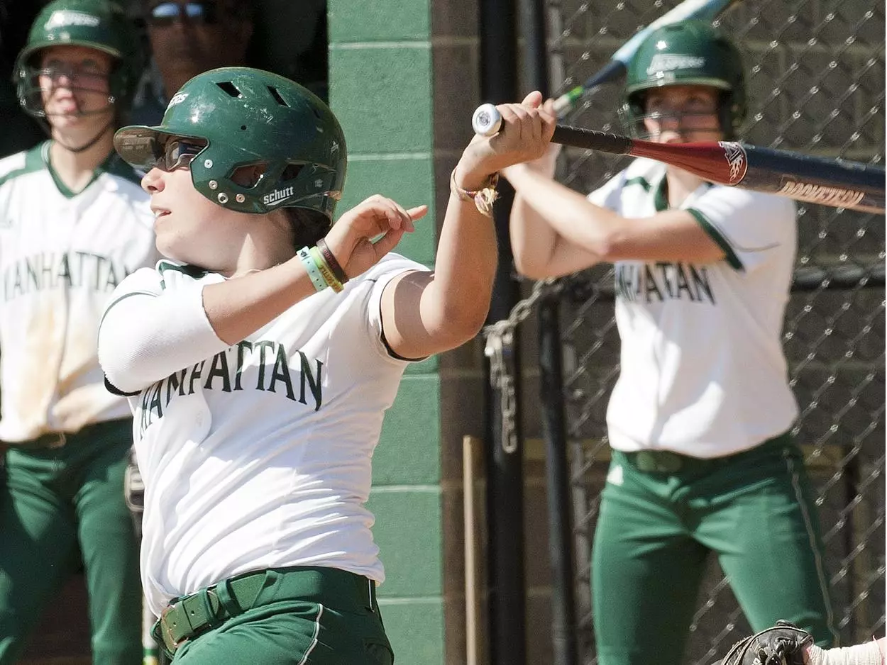 Jaspers Open Home Schedule With Sweep of Hartford