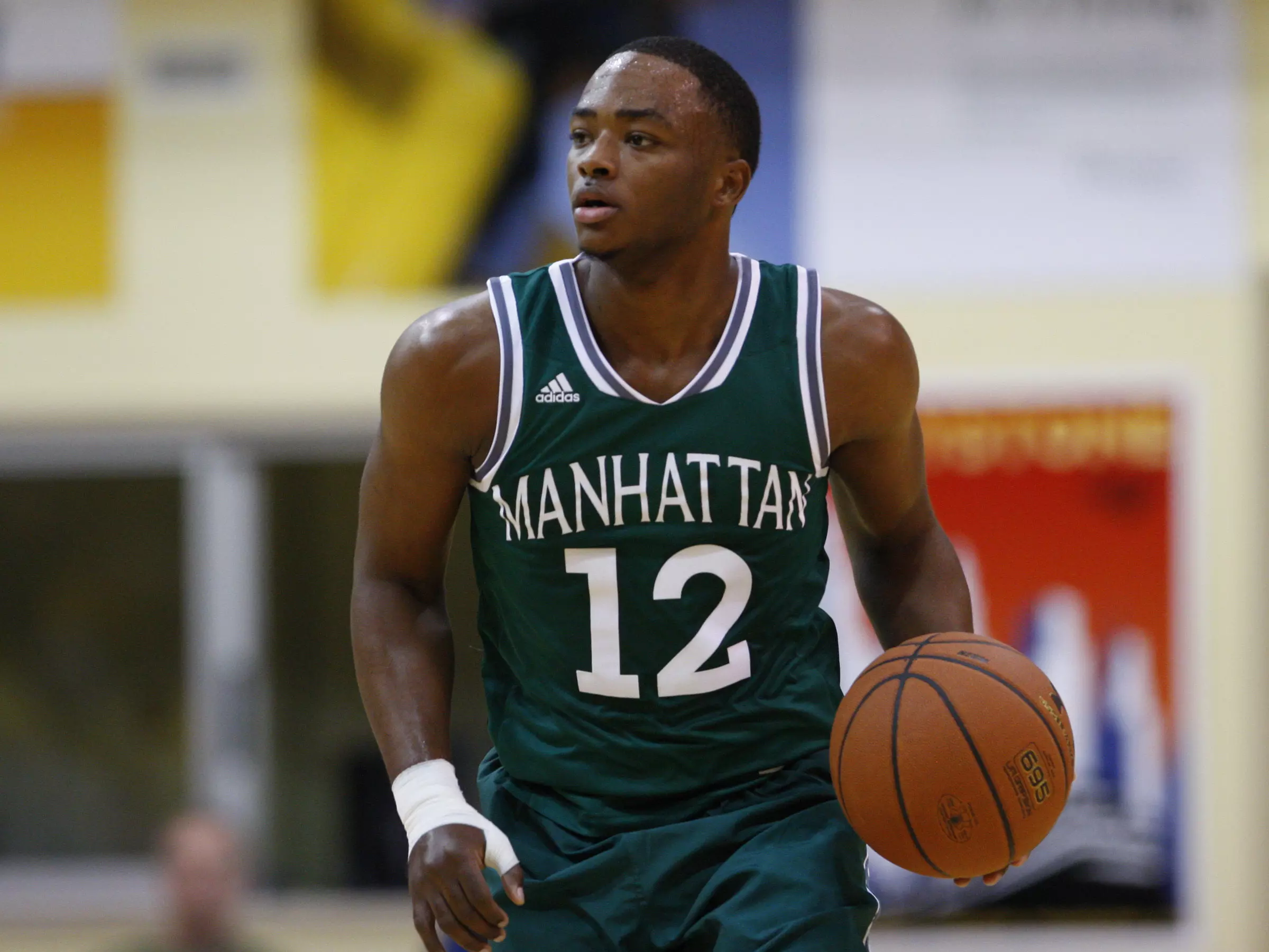 Men's Basketball Stuns Buffalo 84-81 in Overtime