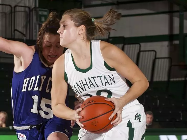 Manhattan Concludes Homestand Against Iona