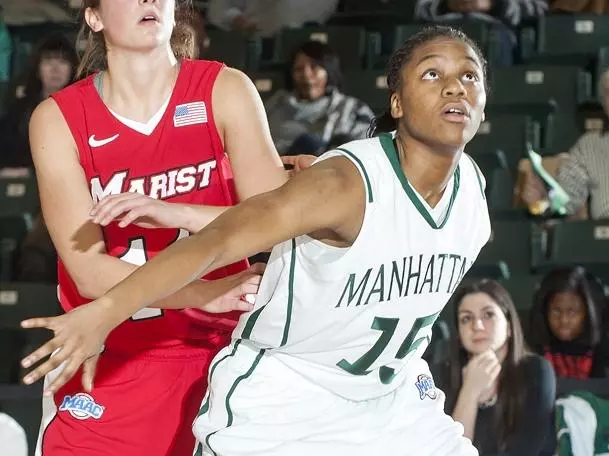 Manhattan Snaps Skid With 62-55 Victory at Siena