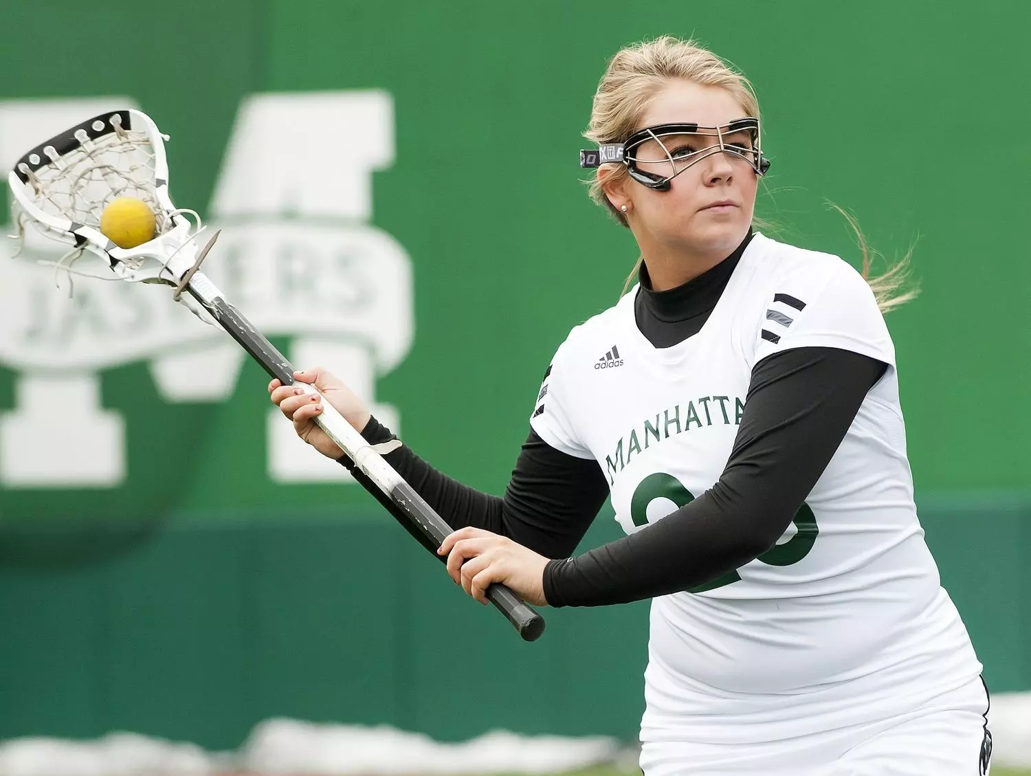 Great Team Effort Earns Manhattan the Win at UMass Lowell