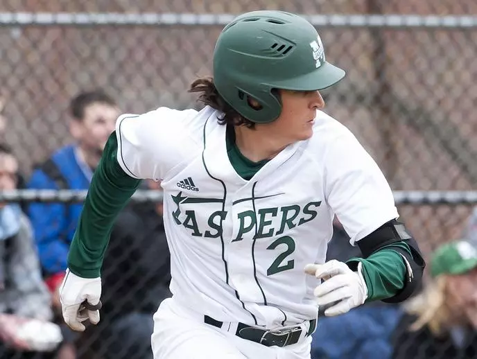 Eagles Pull Away for 5-2 Win over Baseball in Florida