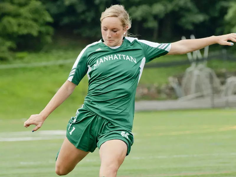 Manhattan Travels To Saint Peter's For Final Match Of 2014