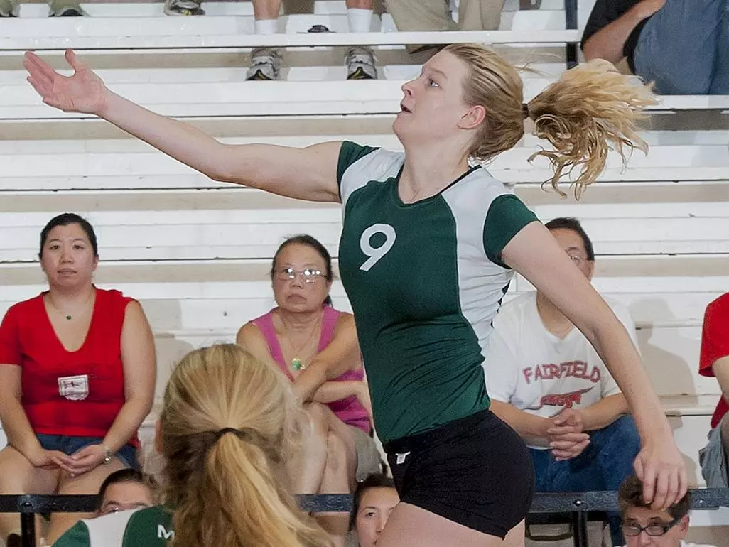 Siena Gets By Manhattan In Five Sets